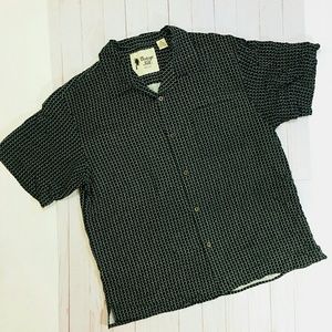 Vintage pattern button up
